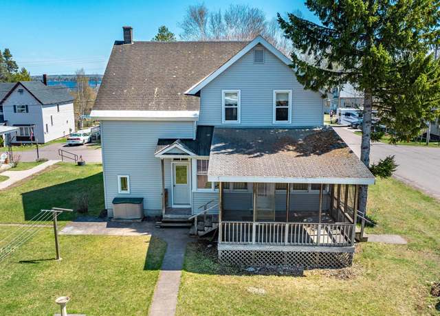 Property at 51749 Spruce St, Hubbell, MI 49934, 3 beds, 1.5 baths