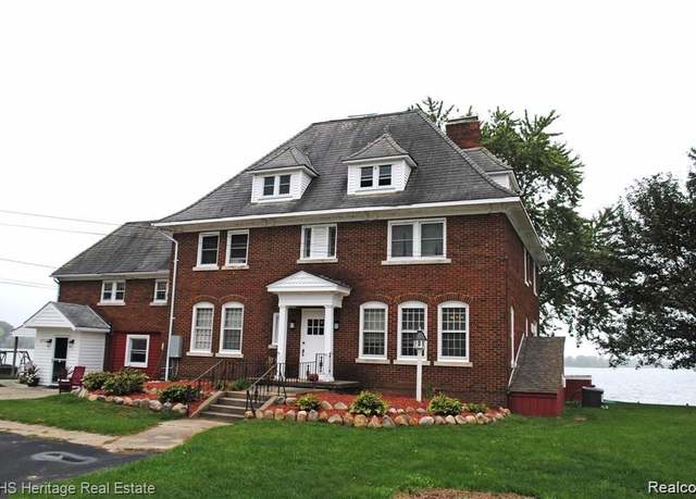 Property at 8790 Arlington St, Detroit, MI 48386 1600, 11 beds, 6 baths