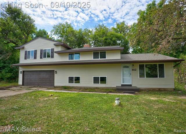 Property at 1112 Lask Dr, Flint, MI 48532 3633, 3 beds, 2 baths