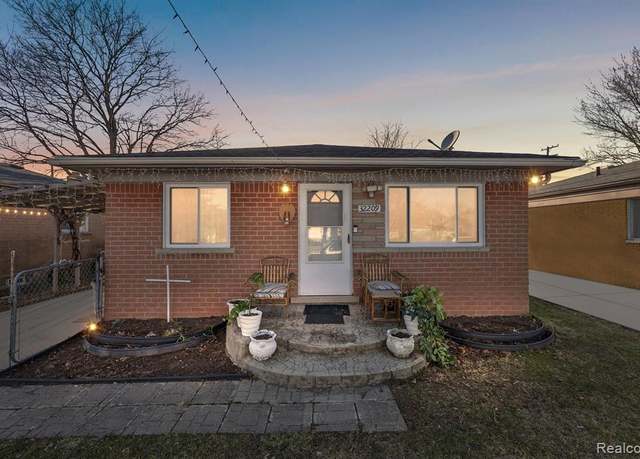 Property at 32209 RUEHLE Ave, Warren, MI 48093 8113, 3 beds, 2 baths