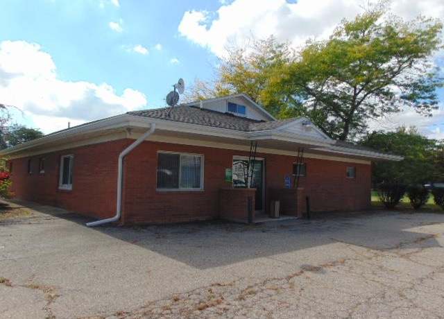 Property at 320 S Sterling St, Ashley, MI 48806