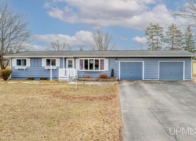 Property at 4545 Lincoln Ave, Quinnesec, MI 49876, 3 beds, 1 bath