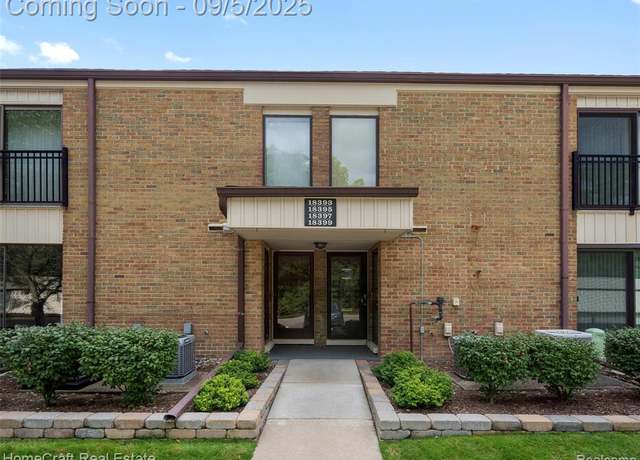 Property at 18397 University Park Dr, Livonia, MI 48152 2627, 1 bed, 1 bath