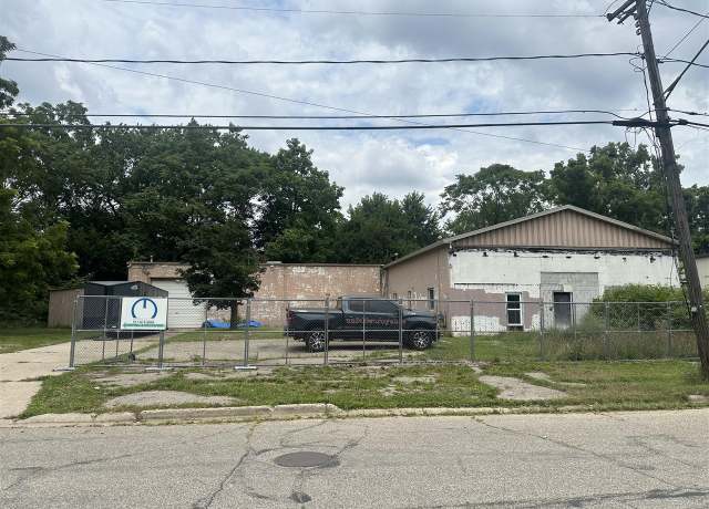Property at 216 W Euclid Ave, Jackson, MI 49203-4102