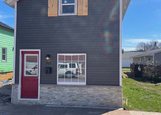 Property at 315 S First St, Ishpeming, MI 49849, 3 beds, 1 bath