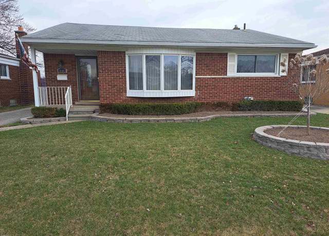 Property at 18063 Winsome Dr, Fraser, MI 48026, 3 beds, 1.5 baths