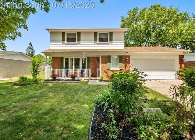 Property at 16272 Woodland St, Woodhaven, MI 48183 1625, 4 beds, 1.5 baths