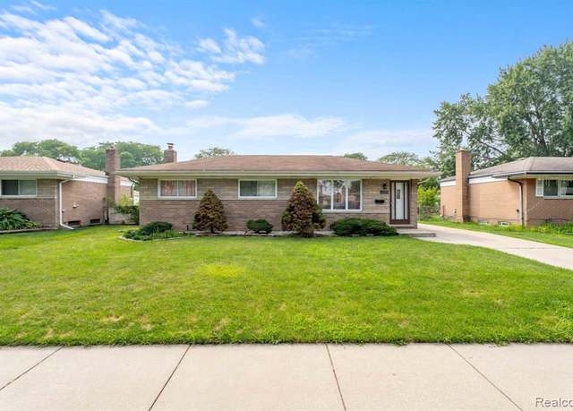 Property at 32257 Wareham Dr, Warren, MI 48092 1019, 3 beds, 2 baths