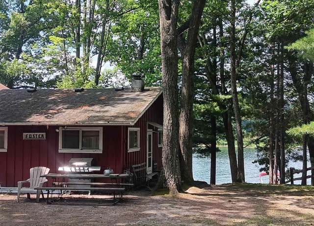 Property at 1512 Lake Drive Dr, Harrison, MI 48625, 2 beds, 1 bath