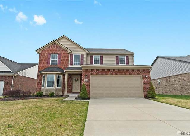 Property at 8242 BERWICK Dr, Westland, MI 48185 3851, 4 beds, 2.5 baths