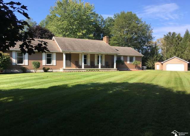 Property at 8735 Whiteford Center Rd, Ottawa Lake, MI 49267, 3 beds, 2 baths