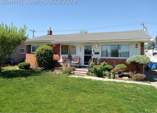 Property at 20886 CRESTMONT Ln, Dearborn Heights, MI 48127 2615, 3 beds, 1.5 baths