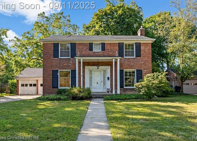 Property at 1062 Mohegan St, Birmingham, MI 48009 5694, 3 beds, 1.5 baths