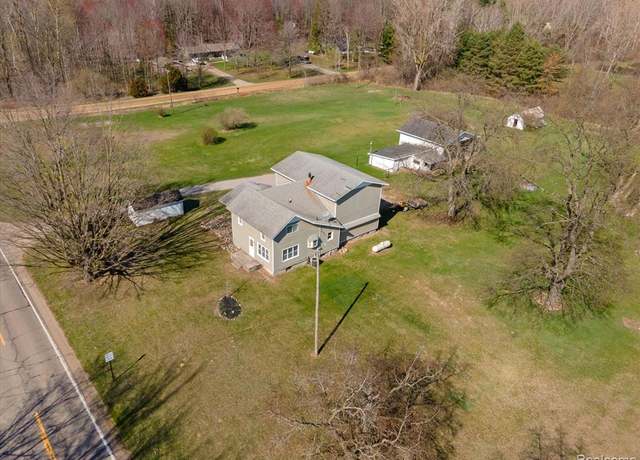 Property at 8023 Bray Rd, Vassar, MI 48768, 2 beds, 2 baths