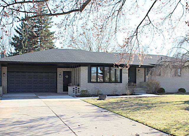 Property at 15790 Luxemburg Ave, Fraser, MI 48026, 4 beds, 2.5 baths