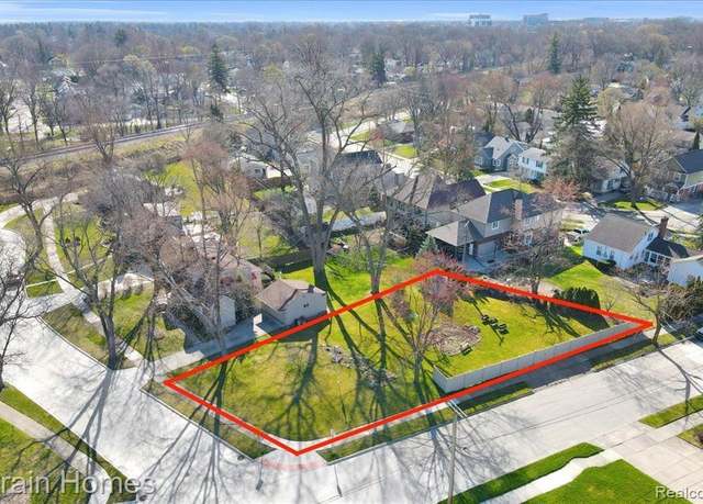 Property at 1231 WOODSBORO Dr, Royal Oak, MI 48067 1112