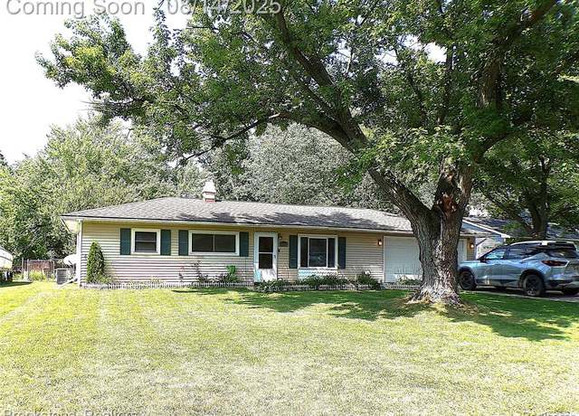 Property at 6344 Woodsdale Dr, Grand Blanc, MI 48439 8543, 3 beds, 1 bath