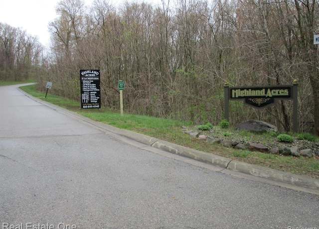 Property at 16363 CATALPA RIDGE Dr, Holly, MI 48442