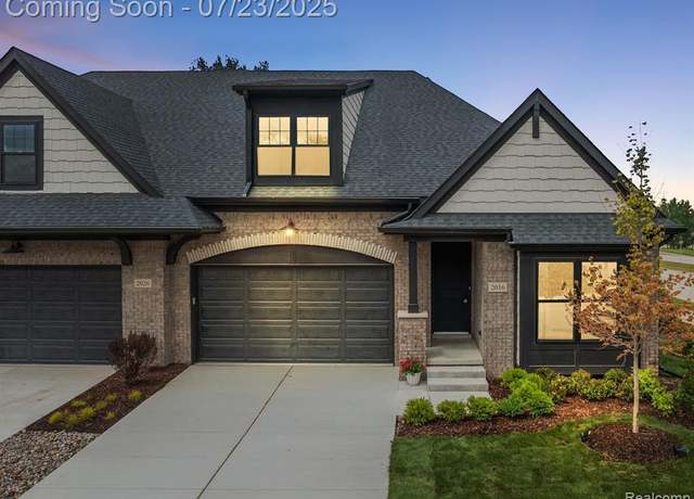Property at 2016 Breckenridge Ct #12, Rochester Hills, MI 48307, 3 beds, 3.5 baths