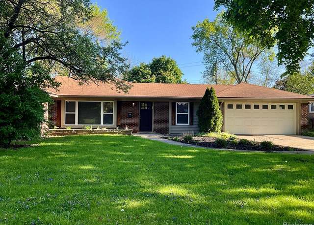 Property at 13660 VICTORIA St, Oak Park, MI 48237 1410, 3 beds, 1.5 baths