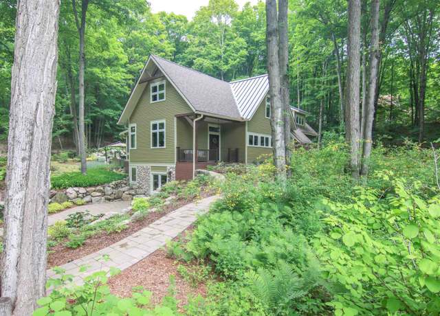 Property at 11610 Mountain Woods Dr Unit 20, 22, Thompsonville, MI 49683, 4 beds, 3.5 baths