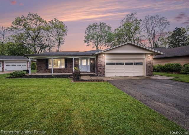 Property at 10606 HEENAN Dr, Whitmore Lake, MI 48189 9103, 4 beds, 2.5 baths