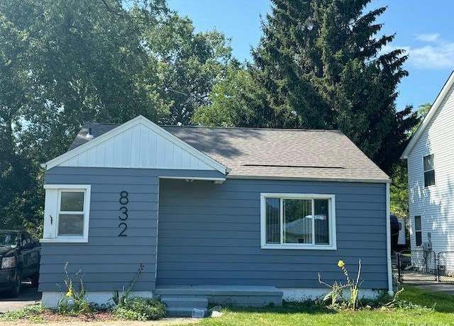 Property at 832 LEDYARD St, Waterford, MI 48328 4139, 2 beds, 1 bath