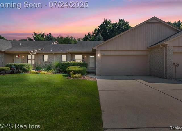 Property at 23572 Suttons Bay Dr, Sterling Heights, MI 48036 1270, 2 beds, 1.5 baths
