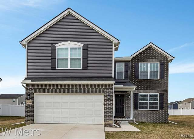 Property at 32393 Salt River Cir, New Haven, MI 48048 3324, 3 beds, 2.5 baths