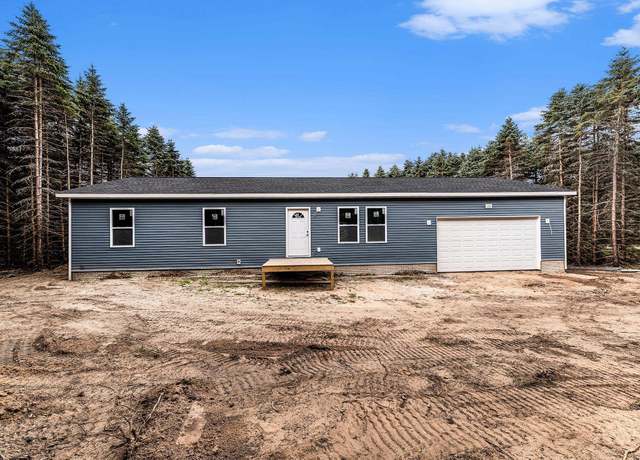 Property at 11964 Sleepy Hollow Trl, Kingsley, MI 49649, 5 beds, 3 baths