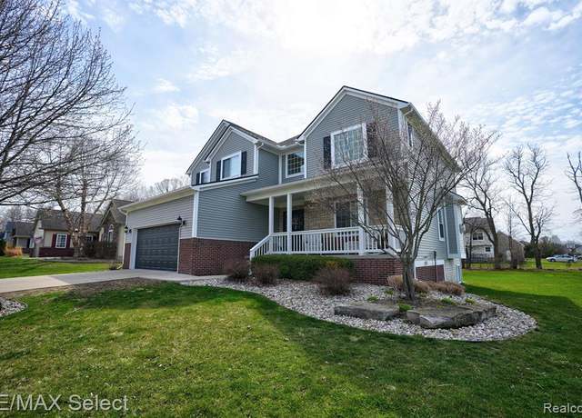 Property at 9212 HIDDEN OAKS Dr, Grand Blanc, MI 48439 2507, 4 beds, 3.5 baths