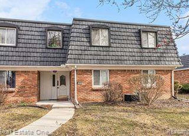 Property at 1814 COLONIAL VILLAGE Way #2, Waterford, MI 48328 1929, 2 beds, 1 bath