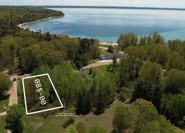 Property at 00 Grand St Unit Traverse St, Traverse City, MI 49686