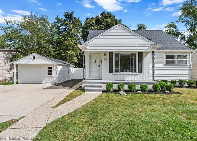 Property at 23256 Violet St, Farmington, MI 48336 3383, 3 beds, 1 bath