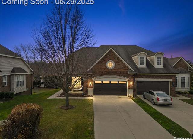 Property at 21118 LILAC Ln, Clinton Township, MI 48036 5012, 3 beds, 2.5 baths