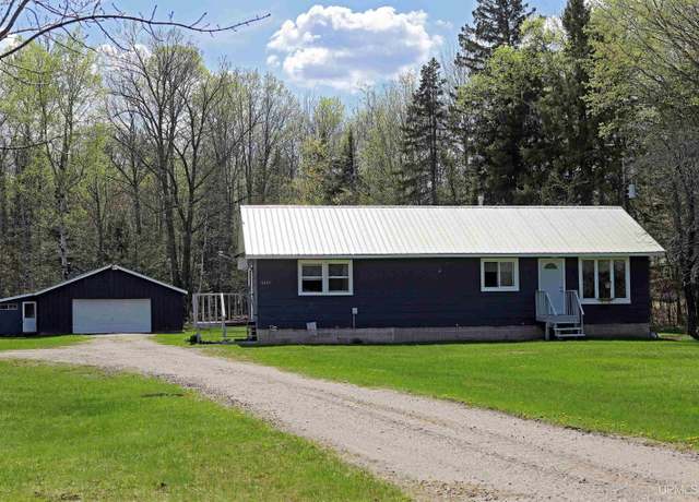 Property at 5631 County Road 550 Rd, Marquette, MI 49855, 3 beds, 1 bath