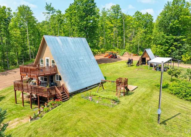 Property at 30101 Horoscope Rd, Pelkie, MI 49958, 2 beds, 1.5 baths