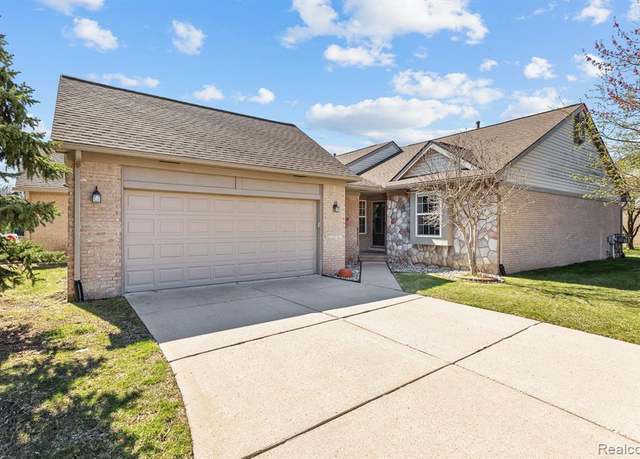 Property at 22783 WOODCREEK Dr, Taylor, MI 48180 9321, 2 beds, 3 baths