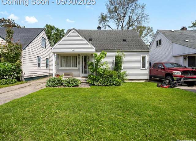 Property at 26066 Dartmouth St, Royal Oak, MI 48071 3529, 3 beds, 1.5 baths