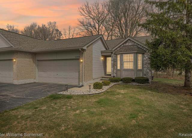 Property at 12435 HICKORY, Utica, MI 48315 5859, 2 beds, 2 baths