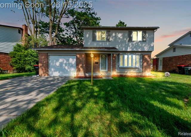 Property at 29464 Marshall St, Southfield, MI 48076 2255, 3 beds, 2.5 baths