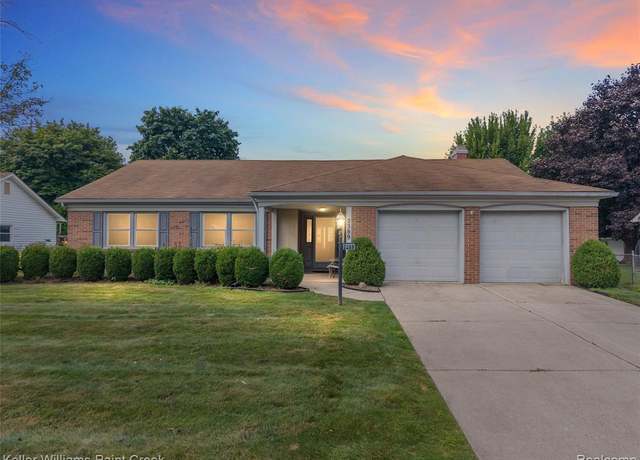 Property at 2389 Timmer Dr, Troy, MI 48085 3545, 4 beds, 2 baths