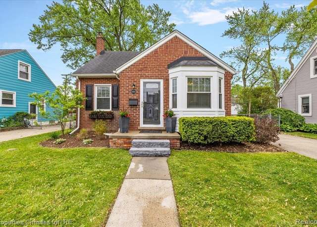 Property at 1573 COLUMBIA Rd, Berkley, MI 48072 1913, 3 beds, 1 bath