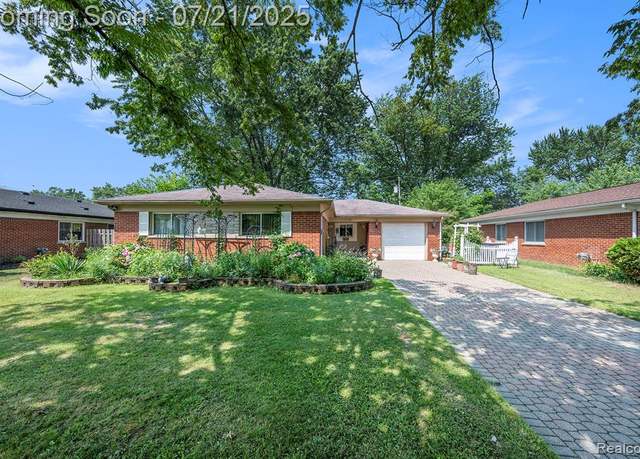 Property at 22763 Glenmoor Hts, Farmington Hills, MI 48336 3527, 3 beds, 1.5 baths