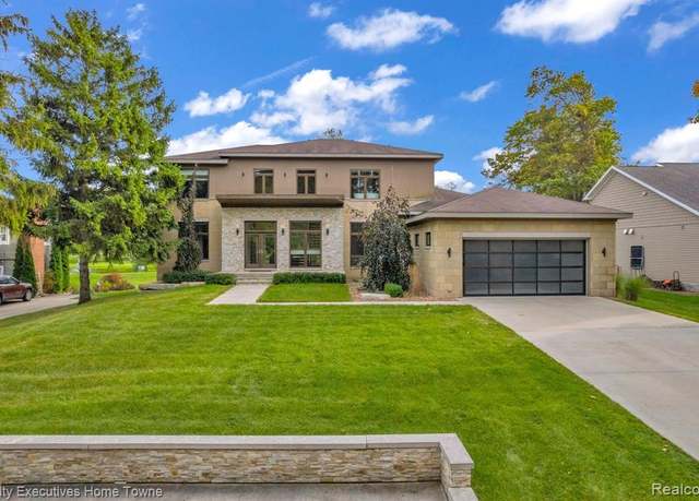 Property at 2633 FAIRWAY Ln, Fort Gratiot, MI 48059 3914, 5 beds, 4.5 baths