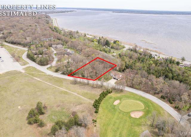 Property at 7448 Lake Bluff 19.4 Rd, Gladstone, MI 49837