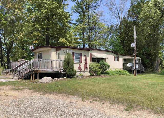 Property at 880 W SURREY Rd, Farwell, MI 48622, 2 beds, 1 bath
