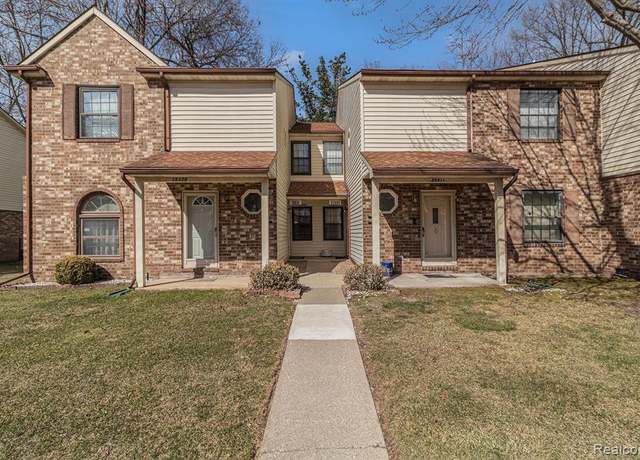 Property at 35826 CASTLEWOOD, Westland, MI 48185 6693, 2 beds, 2 baths