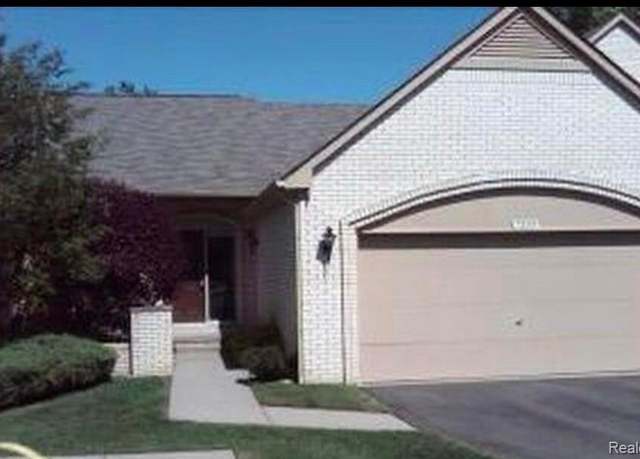 Property at 7355 SHERWOOD Crk, West Bloomfield, MI 48322 3167, 3 beds, 2 baths
