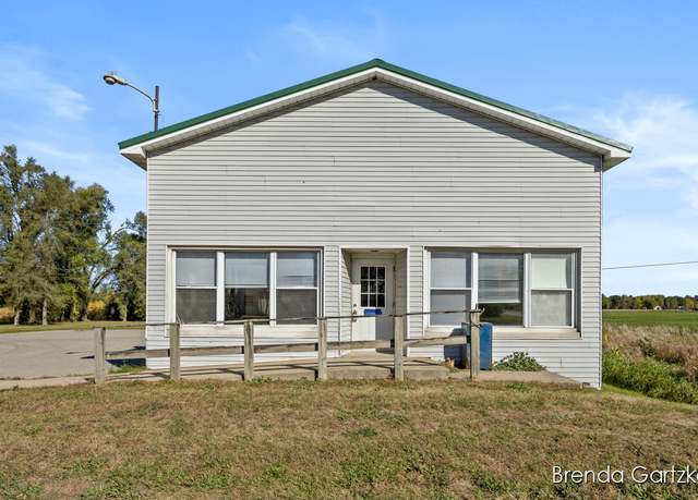 Property at 15212 W Howard City-Edmore (M-46), Howard City, MI 49329